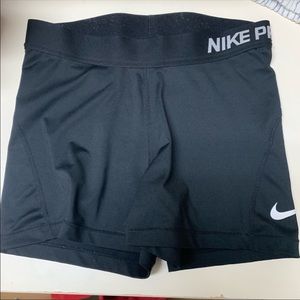 Nike Pro